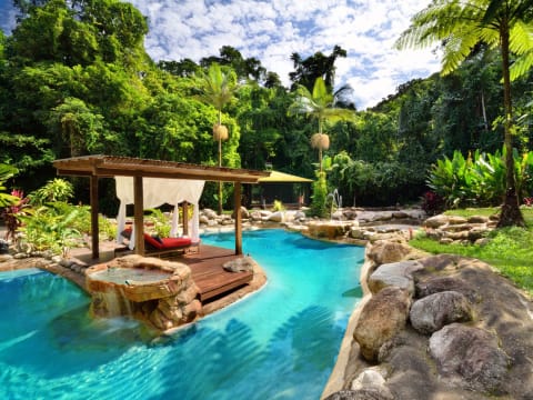 LUXURIOUS RETREAT FOR THE DISCERNING OWNER WITH POTENTIAL TO RAMP UP - 2749MF3