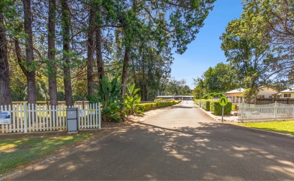 26 Acres, Established Pet Resort & Multiple Residences – A Rare Freehold Opportunity