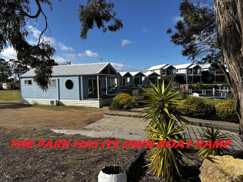 Huge 9.5 acre Caravan Cabin park.