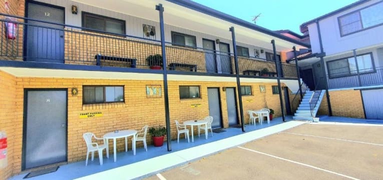 MOTEL FOR SALE - NSW SOUTH WESTERN SLOPES - STRONG REGIONAL TOWN