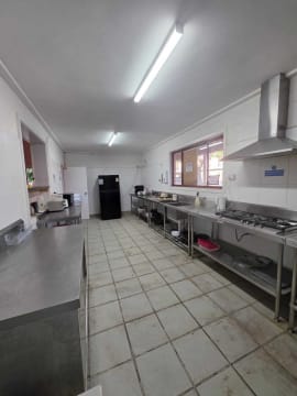 24 - ROOM REGIONAL MOTEL - NSW