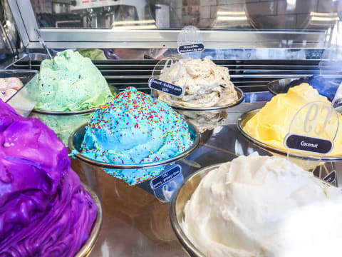 C9 Chocolate & Gelato Shellharbour | Premium Franchise Dessert Café