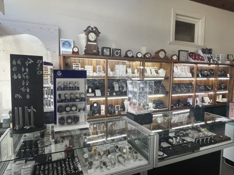 Established Jewellery & Gift Store  52 Years of Success | Scottsdale, Tasmania oo$49K+sav