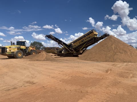 Thriving Civil Contractor & Haulage Business with Exceptional Growth Potential