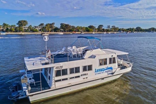 Unique Noosa River Lifestyle Opportunity!