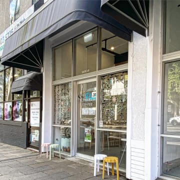 FLEUR WOLVES CAFÉ FOR SALE - POA