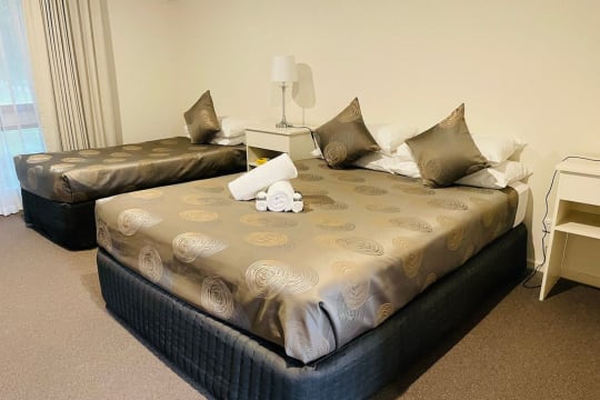 Yuupyaw8c5szte2dhzi3