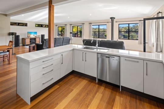 Blueberry Greens Award-Winning Farm + Freehold Lifestyle Property