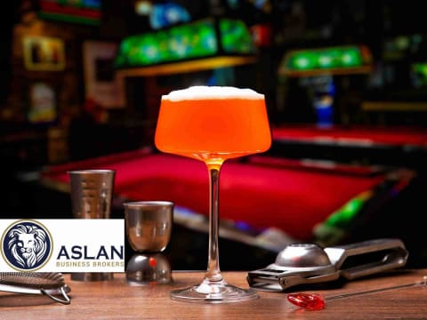 ADULT ENTERTAINMENT NIGHTCLUB FOR SALE