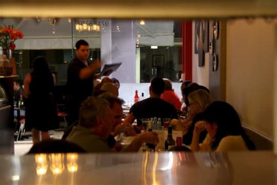 ESTABLISHED RESTAURANT/TAKEAWAY - PRIME LOCATION - BEST BUY AROUND!