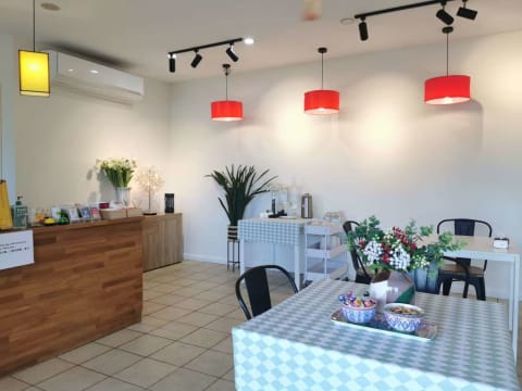 Urgent Sale Only 30K Take over lease and equipment South Brisbane/Near Sunnybank