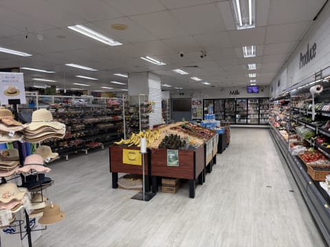 IGA FRIENDLY GROCER (GOLD COAST)