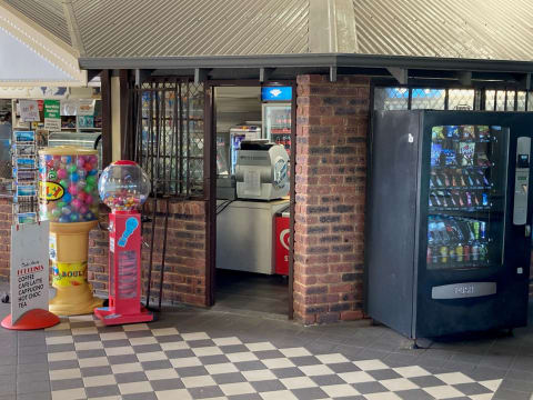 The Whistle Stop Kiosk - Fremantle Station - Authorised PTA Smartrider Cards