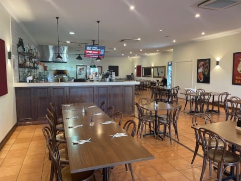 Pizzeria Restaurant & Wine Bar For Sale Goulburn Valley Area