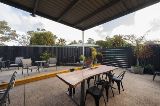 LEASEHOLD - Violet Town Hotel, VIC - 1P0532