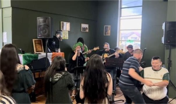 Irish Bar & Restaurant with Strong Following Walk-In Opportunity