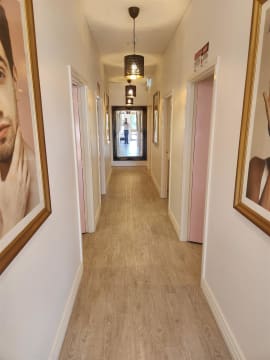 Skin Clinic / Beauty Salon well below replacement cost