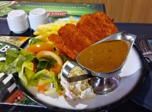 Best Tassie Hotel All Revenue Streams A1 Present FHGC 0/0 $895K +sav Vendor Finance conditions app