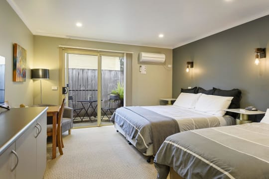 UNDER CONTRACT Adj Net Profit>$243K 13 Rooms Freehold Motel Strahan Tasmania 70% Occupancy