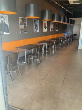 PORT MELBOURNE ’24 ATOMS’ CAFÉ FOR SALE