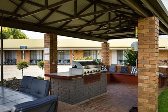 26-Room Leasehold Motel in Thriving Murray River Region