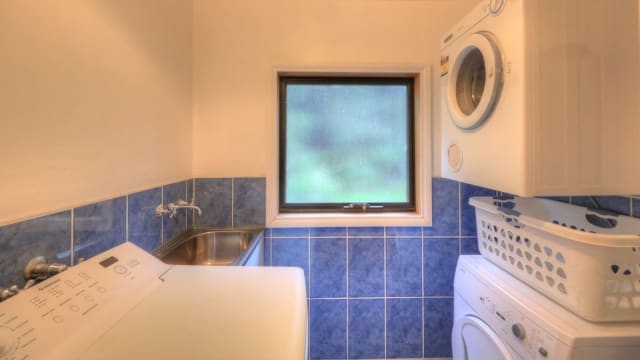 West Coast Holiday Home 4 1/2 * Acommodation or Family Home