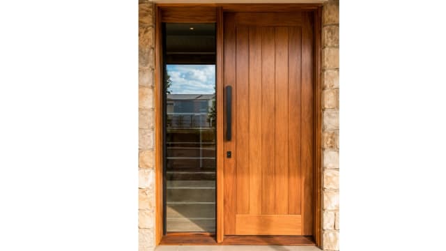 ESTABLISHED ONLINE BUILDING SUPPLY BUSINESS | 100+ TRADE CLIENTS | LOW OVERHEADS