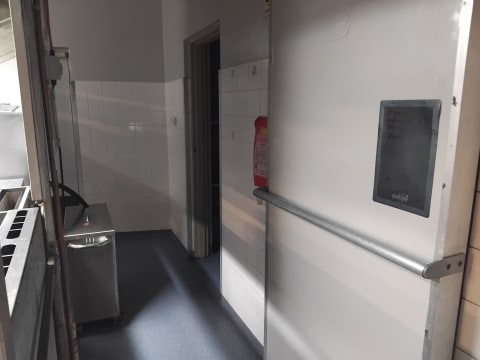 BELOW REPLACEMENT VALUE ROCKY CAPE TAVERN FHGC $995,000+sav