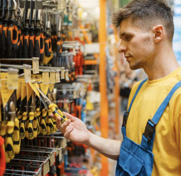 Shark Bay Mitre 10 - True Value Hardware (Includes Property)