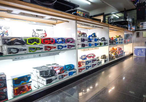 BRIDGELAND MOTORCYCLES DEALERSHIP - SALES & SERVICE - FREEHOLD AVAILABLE