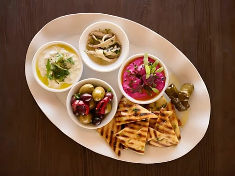 Sundance Taverna: Urunga - DON’T MISS OUT.