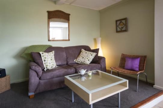 Boutique Freehold Accommodation Offering Income and Lifestyle in Healesville