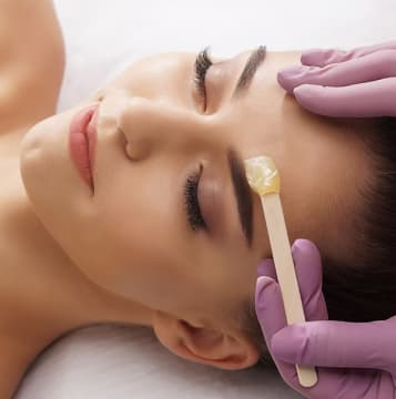 Step Straight Into a Ready‑to‑Operate Cosmetic & Skin Clinic