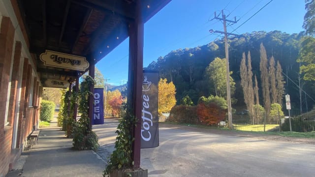 New Lease - Commercial Hotel Woods Point