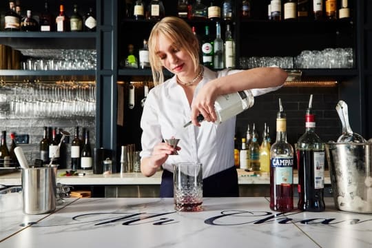 Stylish Bar in South Yarra, N-Profit $190k, Under Management