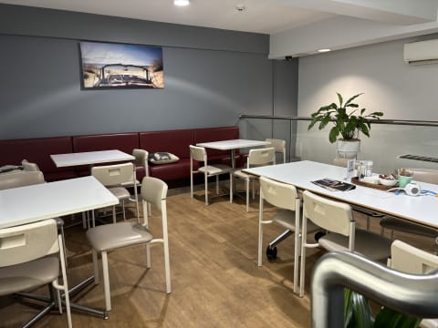 Under Contract: Thriving Cafe For Sale in the Heart of Sydney's CBD!