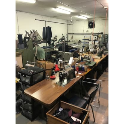 Established tailor - prime location - fully equipped workroom