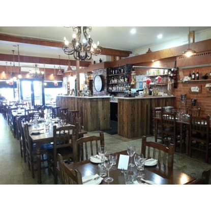 Double fronted restaurant/bar – FITZROY