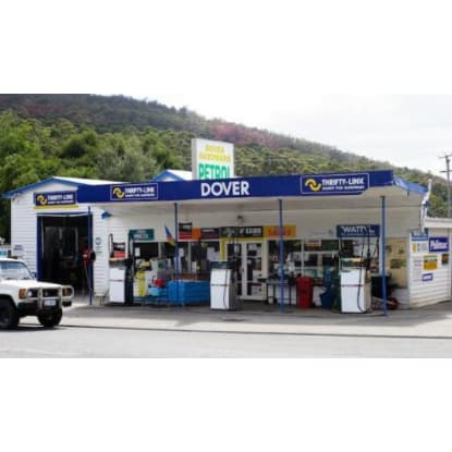 DOVER HARDWARE - SELLING FREEHOLD