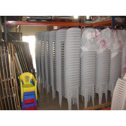 PARTY HIRE & RETAIL BUSINESS IN A GROWTH AREA