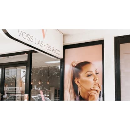 VOSS LASHES – SUCCESSFUL BUSINESS – LARGE CLIENTELE – REPEAT BUSINESS