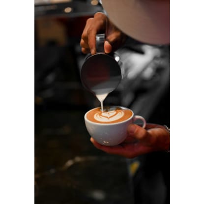 CAFE, TAKING $25,000 PW, LOCATED IN HAWTHORN, PRICED AT $378,000, REF 6809