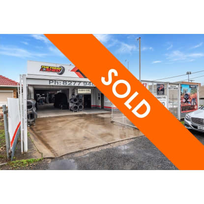 *SOLD BY VENTURE COMMERCIAL*
