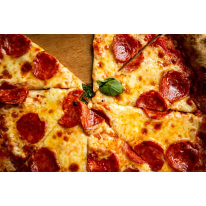 Dream of owning your very own pizza business? This one could be for you!