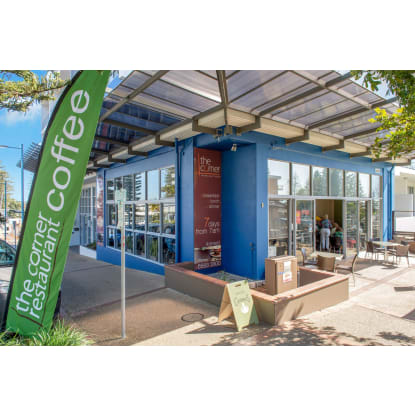 Successful family owned restaurant in booming beachside location