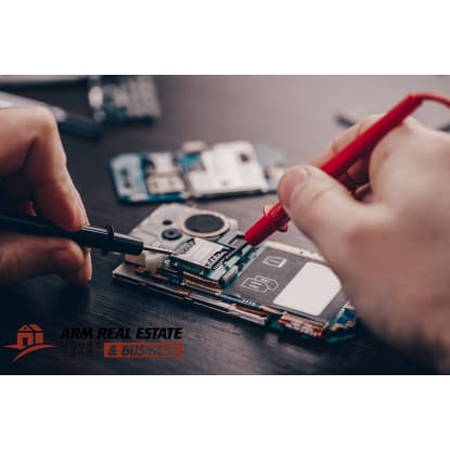 Craigieburn Mobile Phone Repair Business for Sale | Near New Shop Fit-Out, Rent $820 PW