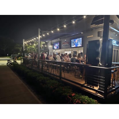Cafe, Beach Bar & Grill - Fabulous Location Potentional Bakery or Italian