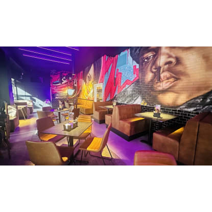 Thriving Burger Bar and Cocktail Venue – Orange, NSW