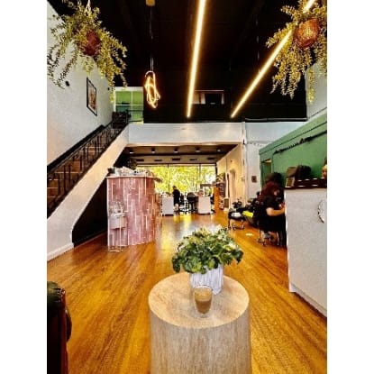 Beauty Therapy - Nail Salon - would suit a Barber Shop - Make an offer even if it is ridiculously...