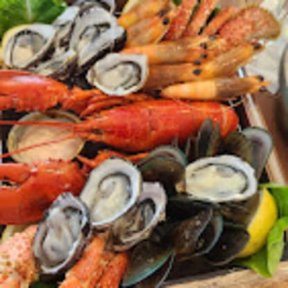 Brisbane Inner City Trendy Liquor Licensed Seafood Fish Chips Salad for Sale $250000+stock